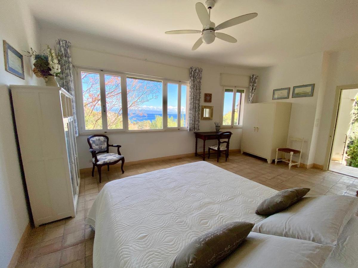 Villa Don Giovanni Taormina Mare Exterior photo