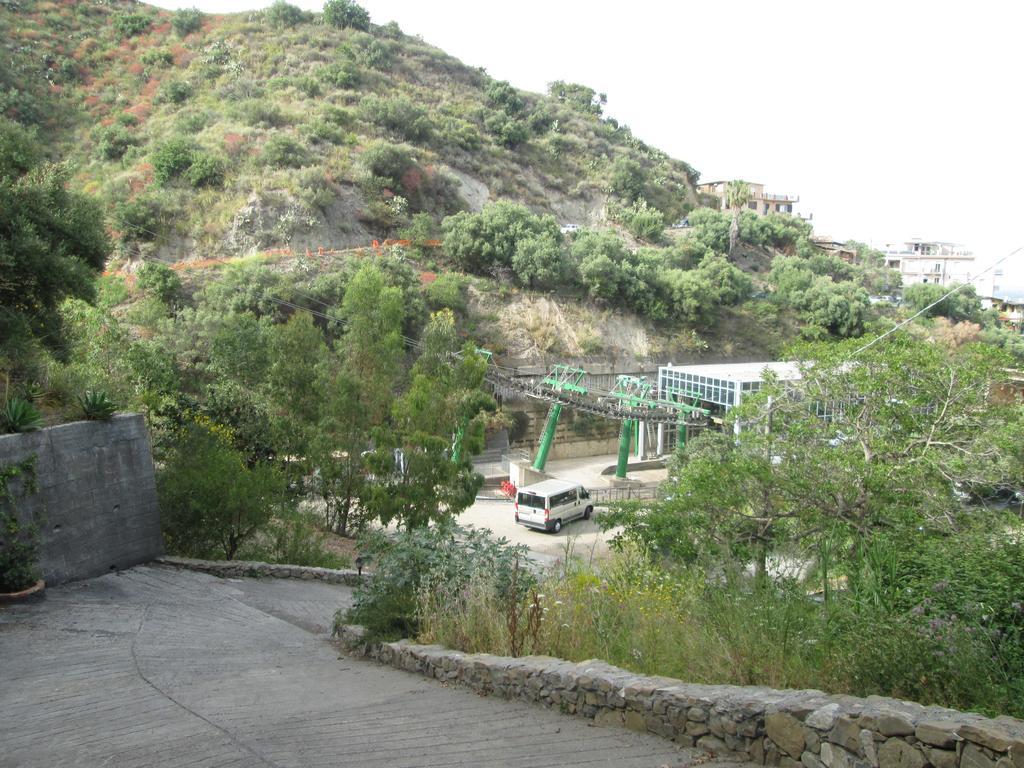 Villa Don Giovanni Taormina Mare Exterior photo